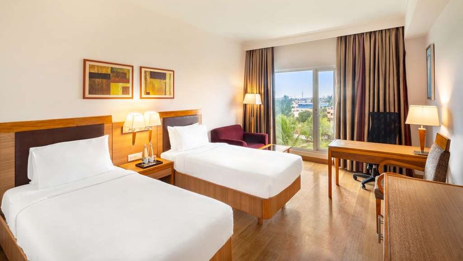 Park Plaza Chennai OMR Room
