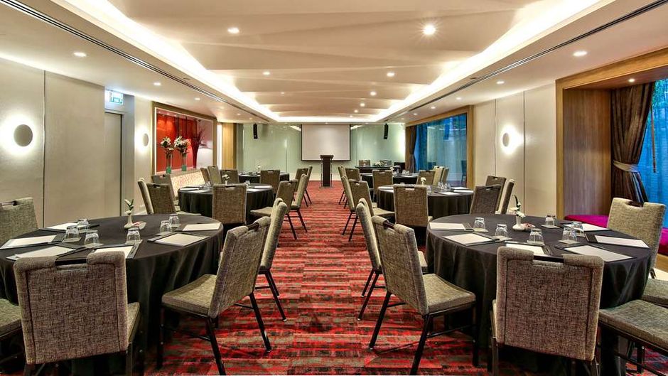 Park Plaza Bangkok Soi 18 Meeting