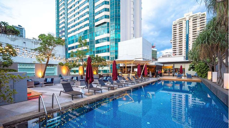 Park Plaza Bangkok Soi 18 Pool