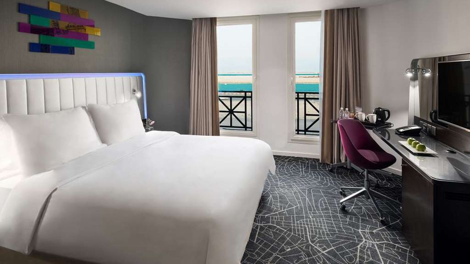 Park Inn by Radisson Dammam Suite