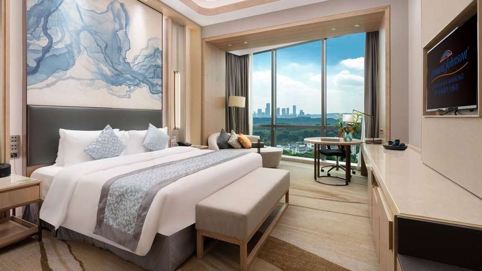 Howard Johnson CAEXPO Plaza Nanning Room