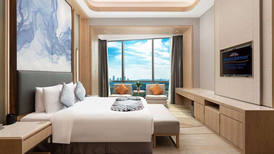 Howard Johnson CAEXPO Plaza Nanning Room