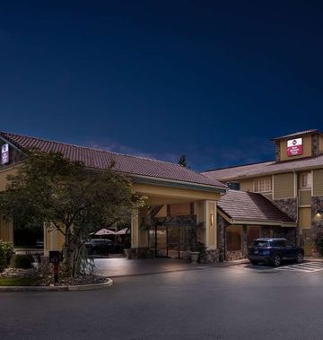 Best Western Plus Parkway Inn