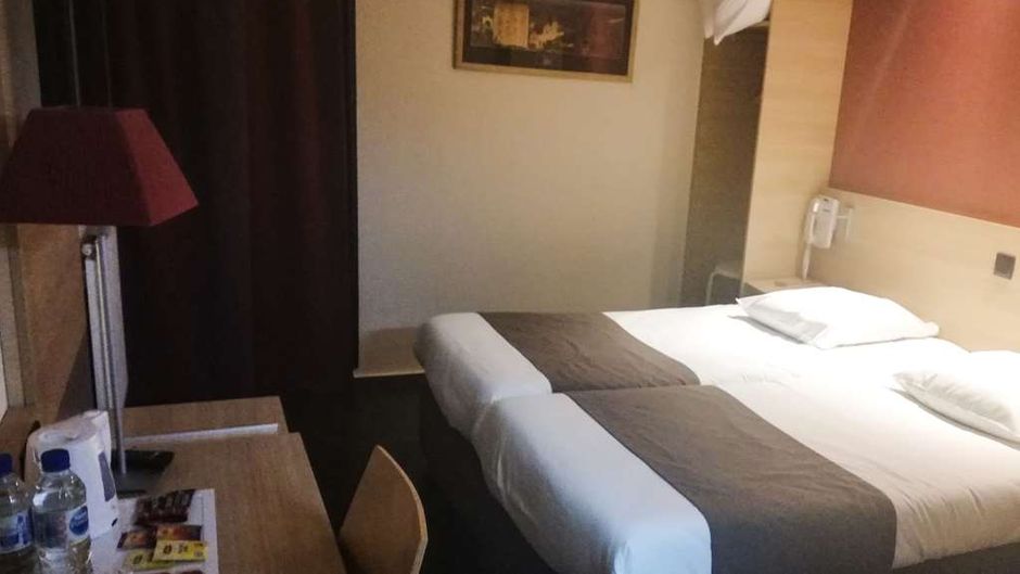 Comfort Hotel Pithiviers Room