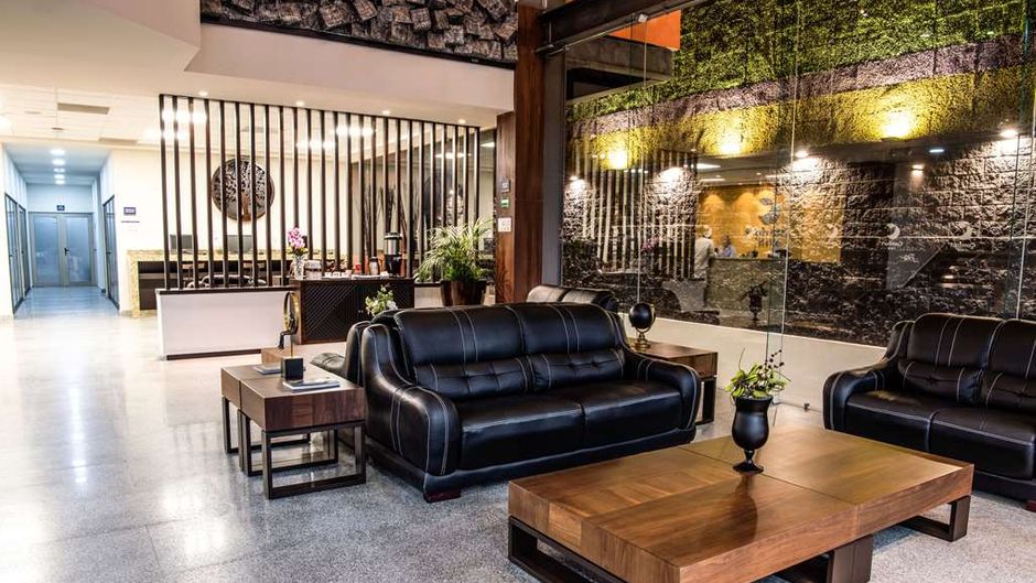 Comfort Inn Irapuato Lobby