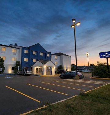 AmericInn by Wyndham Minot