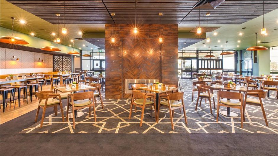 Nightcap at Sandringham Hotel Restaurant