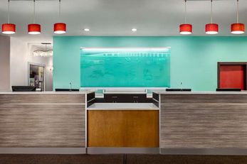 La Copa Inn & Suites