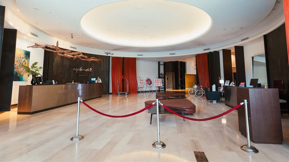 Esplendor by Wyndham Mendoza Lobby