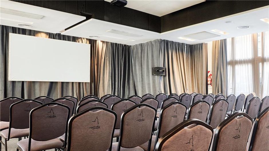 Esplendor Savoy Rosario Meeting