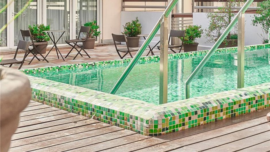 Esplendor Savoy Rosario Pool