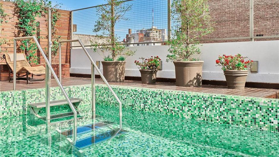 Esplendor Savoy Rosario Pool