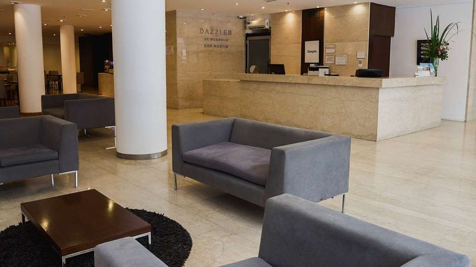 Dazzler San Martin Lobby
