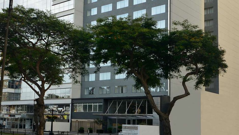 Dazzler Lima Hotel Exterior