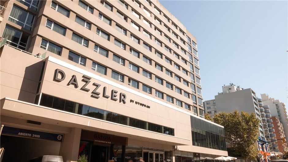 Dazzler Montevideo Exterior