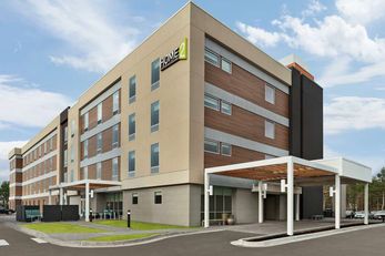 Home2 Suites by Hilton Brooklyn Park