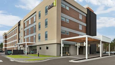 Home2 Suites by Hilton Brooklyn Park