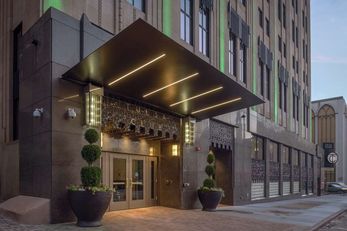 Tulsa Club Hotel, Curio Collection