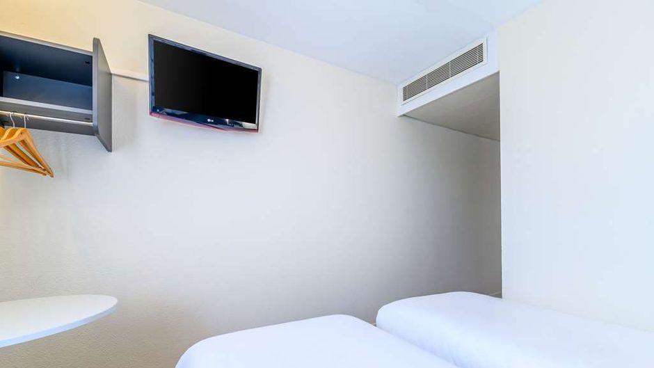 Comfort Hotel Paris Porte d'Ivry Room