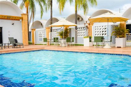 Ibis Styles R.P. Monte Libano