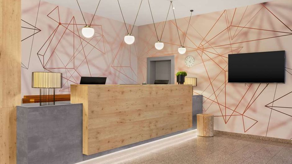 Ramada Munich Airport Lobby