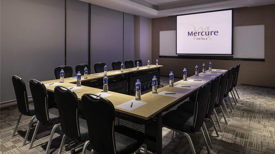 Mercure Chengdu Chunxi Meeting
