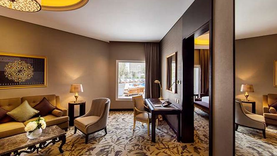 Ezdan Palace Hotel Suite