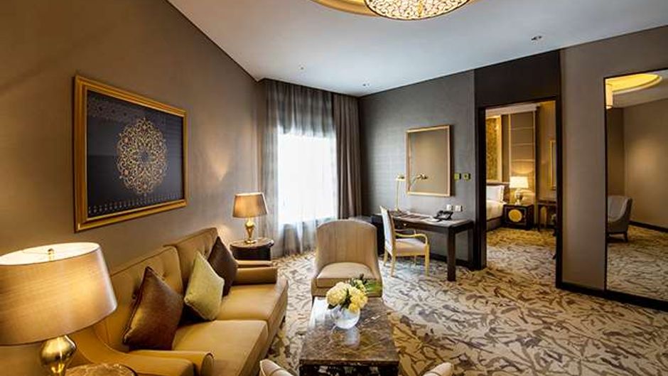 Ezdan Palace Hotel Suite