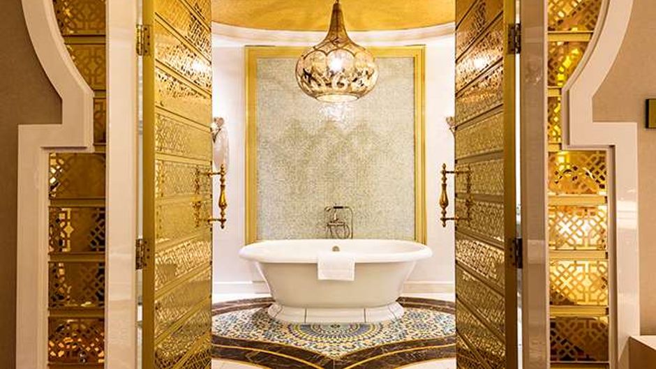 Ezdan Palace Hotel Room