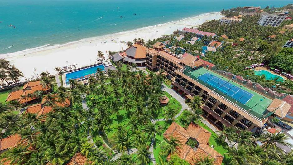 Seahorse Resort & Spa Exterior