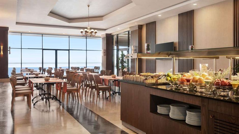 Ramada Resort by Wyndham Unye Restaurant
