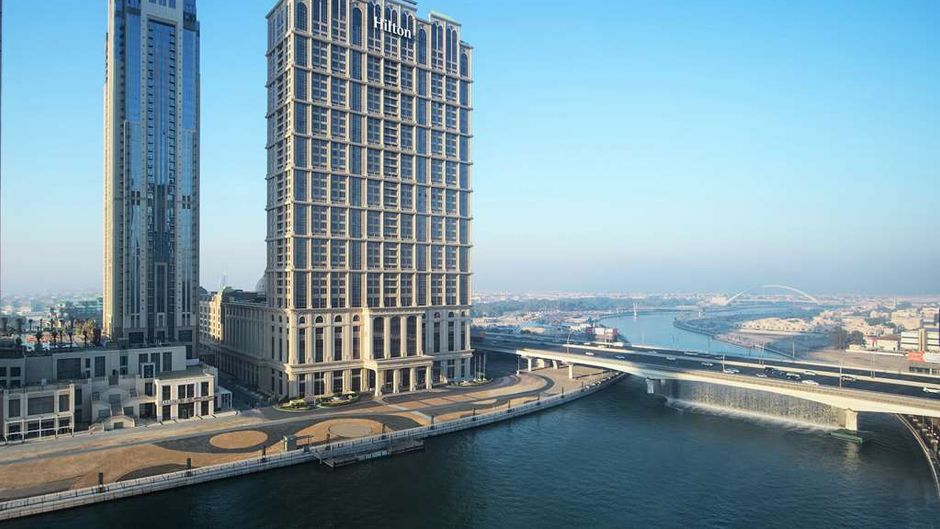 Hilton Dubai Al Habtoor City Exterior