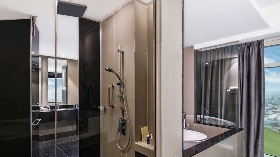 V Hotel, Curio Collection by Hilton Room