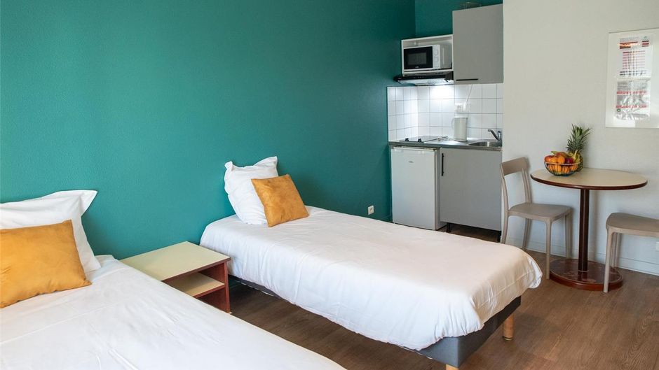 Terres de France - Appart Hotel Brest Room