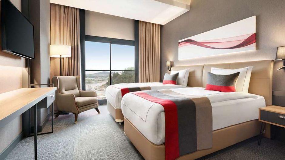 Ramada by Wyndham Tire Room