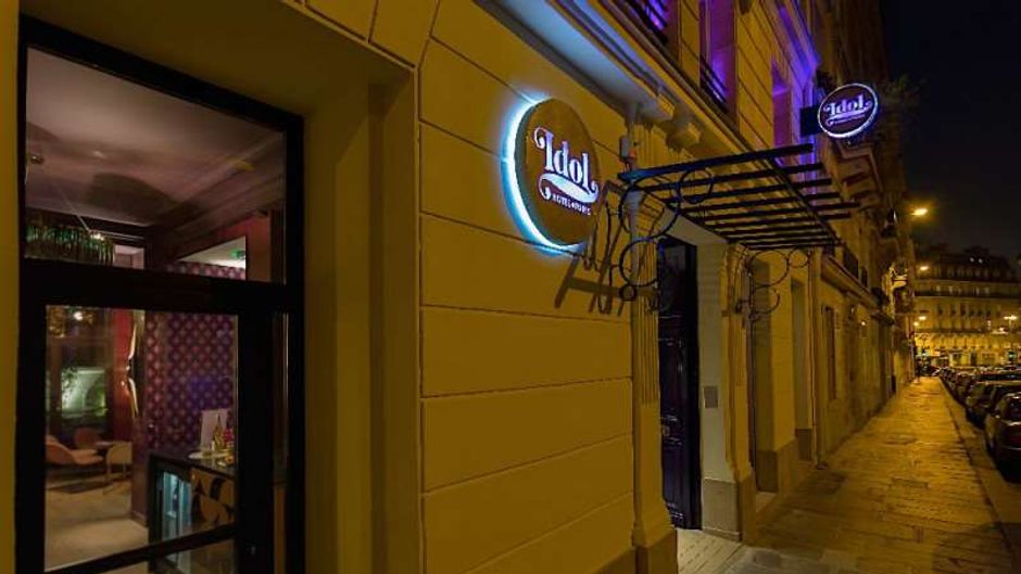 Idol Hotel Exterior