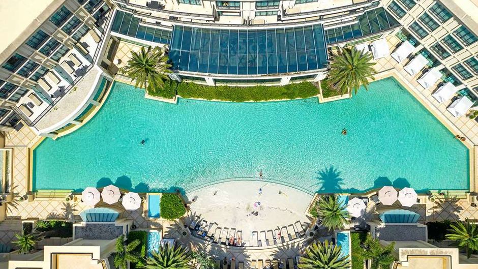 Palazzo Versace Pool