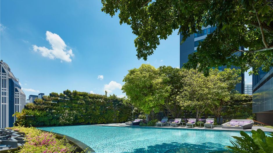 Hyatt Regency Bangkok Sukhumvit Pool