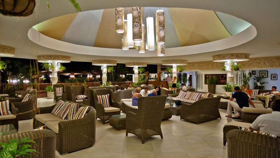 Leopard Beach Resort and Spa Restaurant