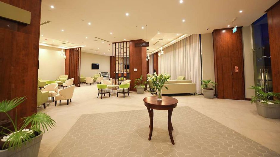 Hilton Garden Inn Kampala Lobby