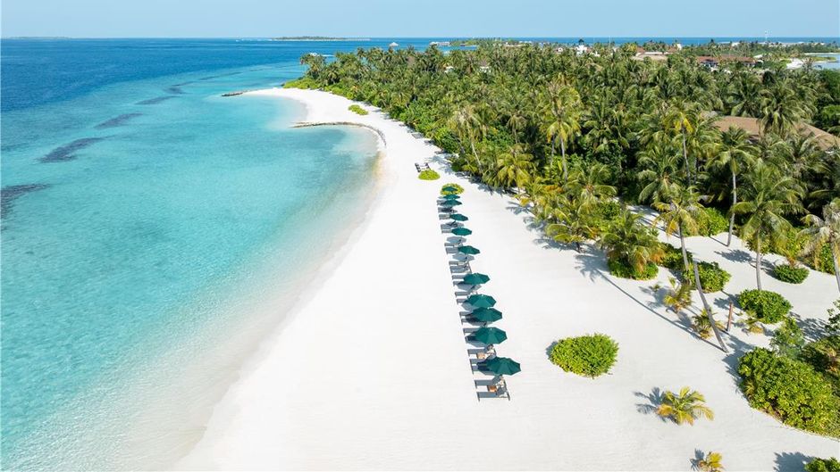 SAii Lagoon Maldives, Curio by Hilton Beach