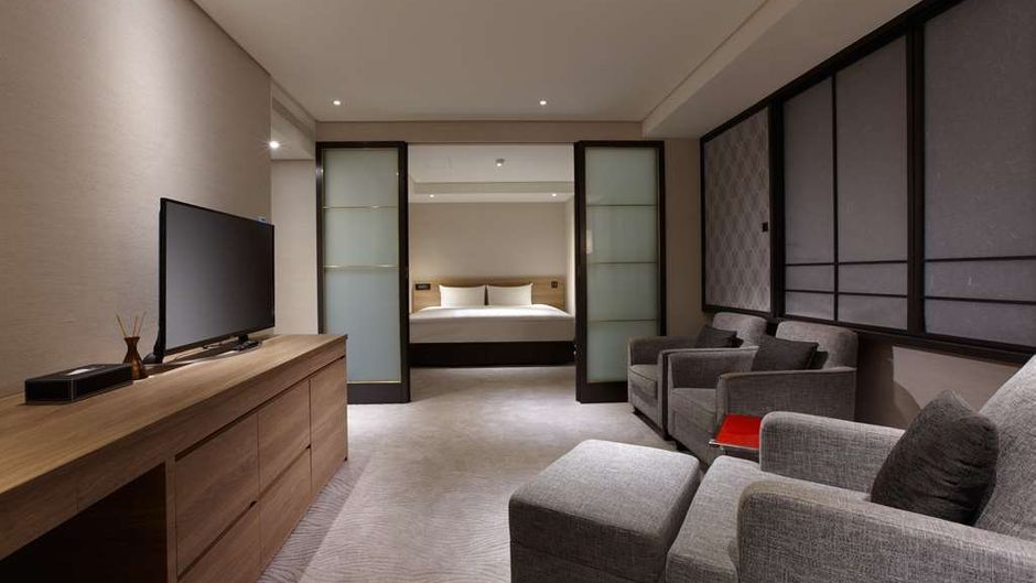 Royal Inn Taipei Nanxi Suite