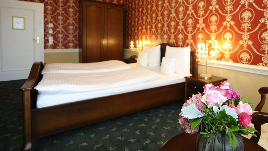 Heliopark Bad Hotel Zum Hirsch Room