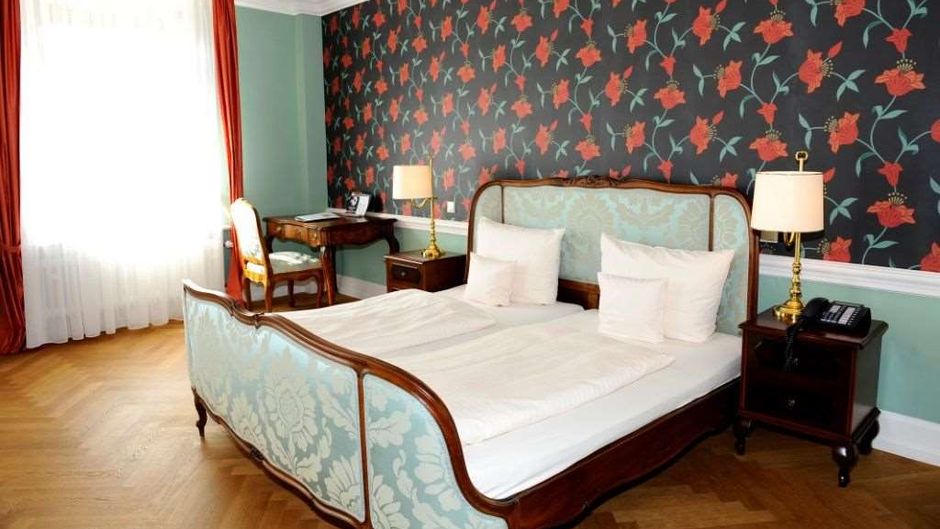 Heliopark Bad Hotel Zum Hirsch Room