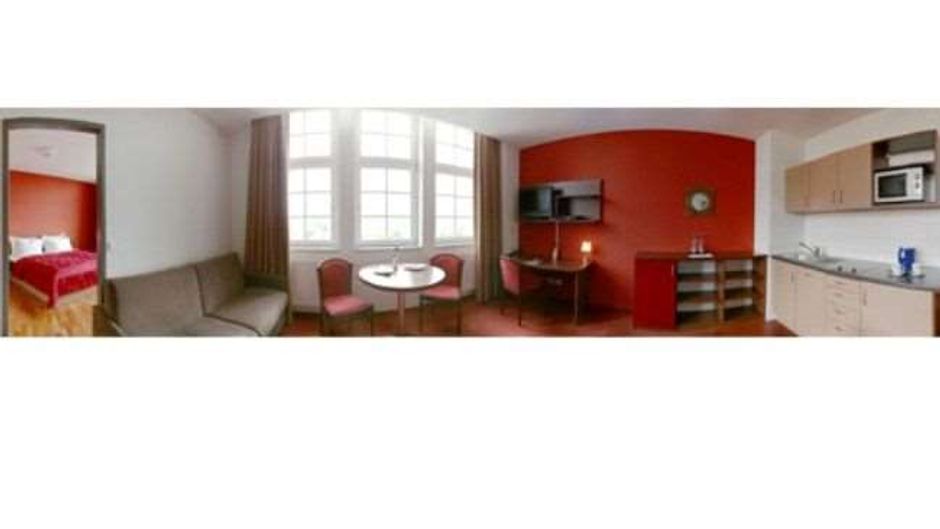 Royal International Leipzig Room