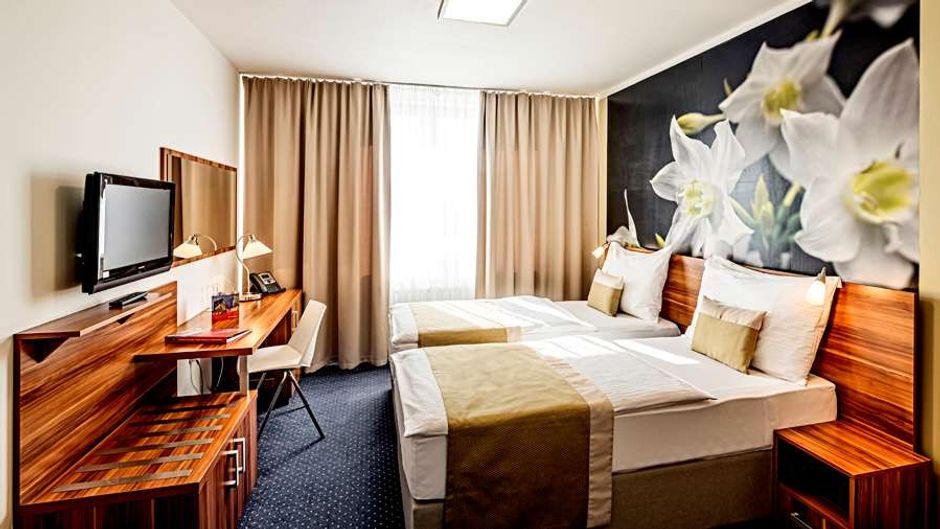 Hotel Vista Room