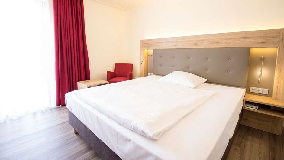 Arvena Park Hotel Room
