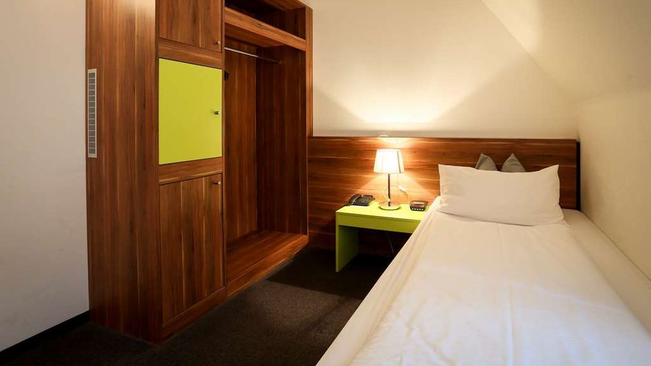 Hotel Schempp Room