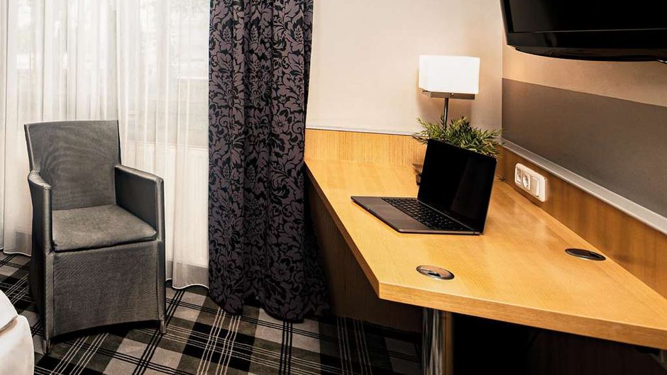 Median Hotel Other