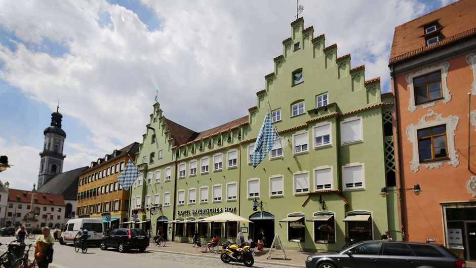 Hotel Bayerischer Hof Exterior